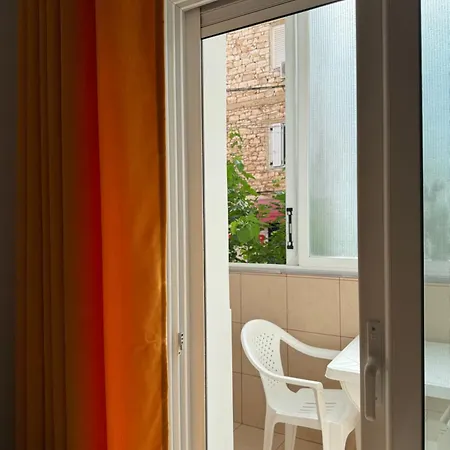 Apartament & 3 Min To Sea Saranda